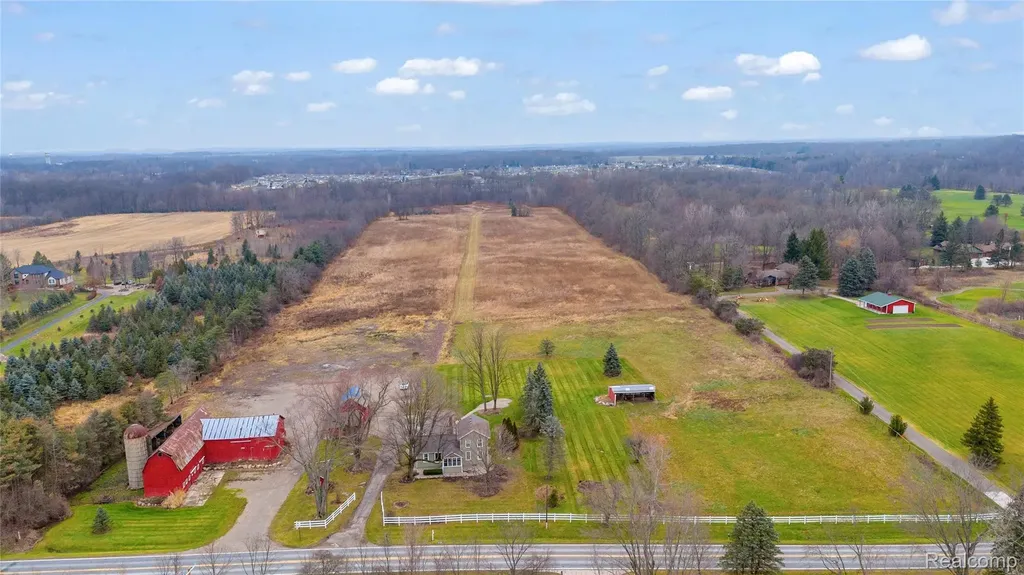 7901 7 Mile Road Salem Township MI 48167