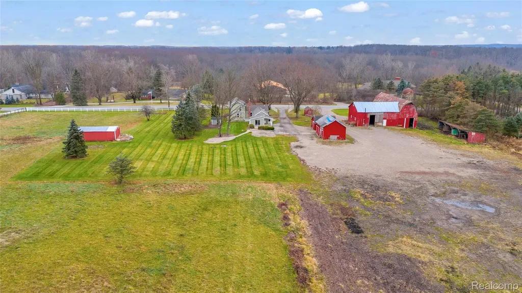 7901 7 Mile Road Salem Township MI 48167