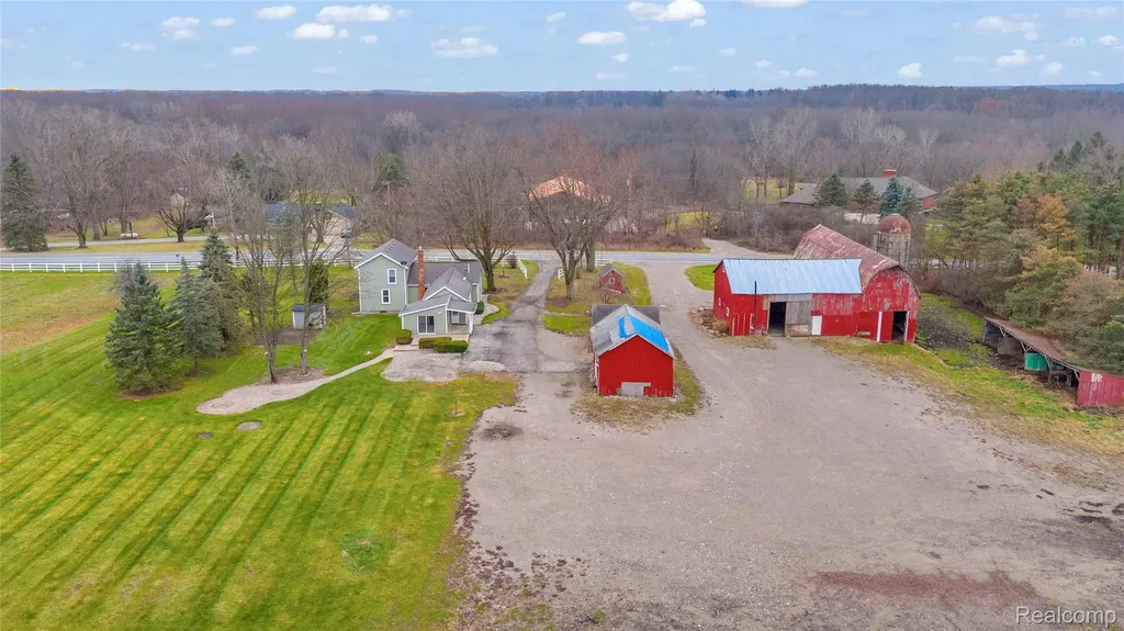 7901 7 Mile Road Salem Township MI 48167