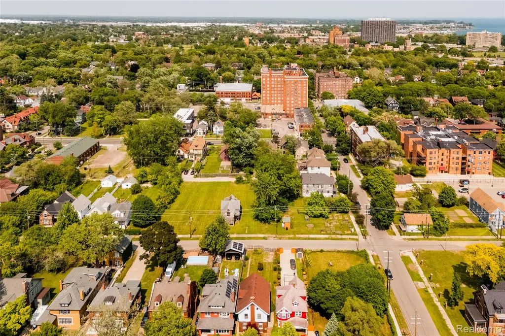 1448 Shipherd Street Detroit City MI 48214