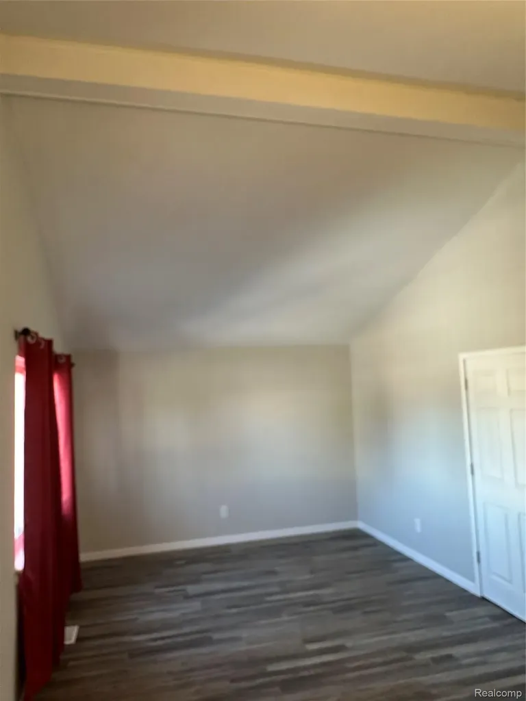 187 NE Nebraska Avenue Pontiac City MI 48341
