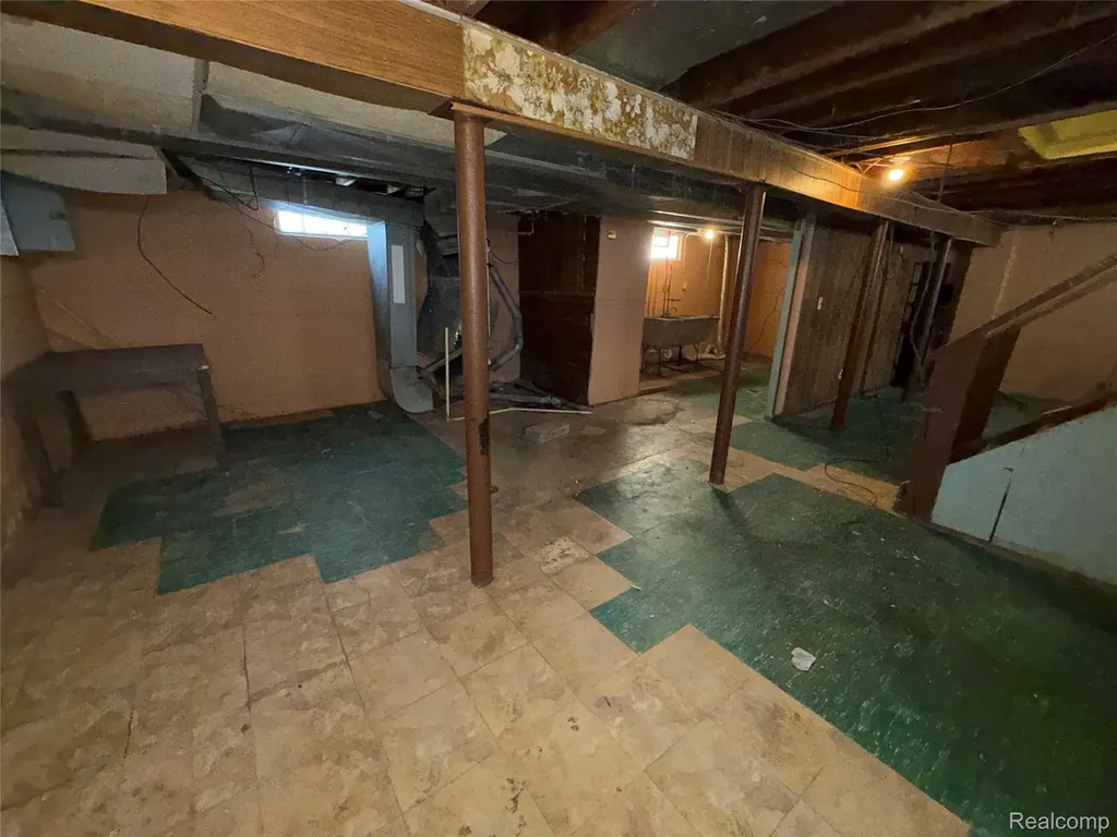8614 Hubbell Street Detroit City MI 48228