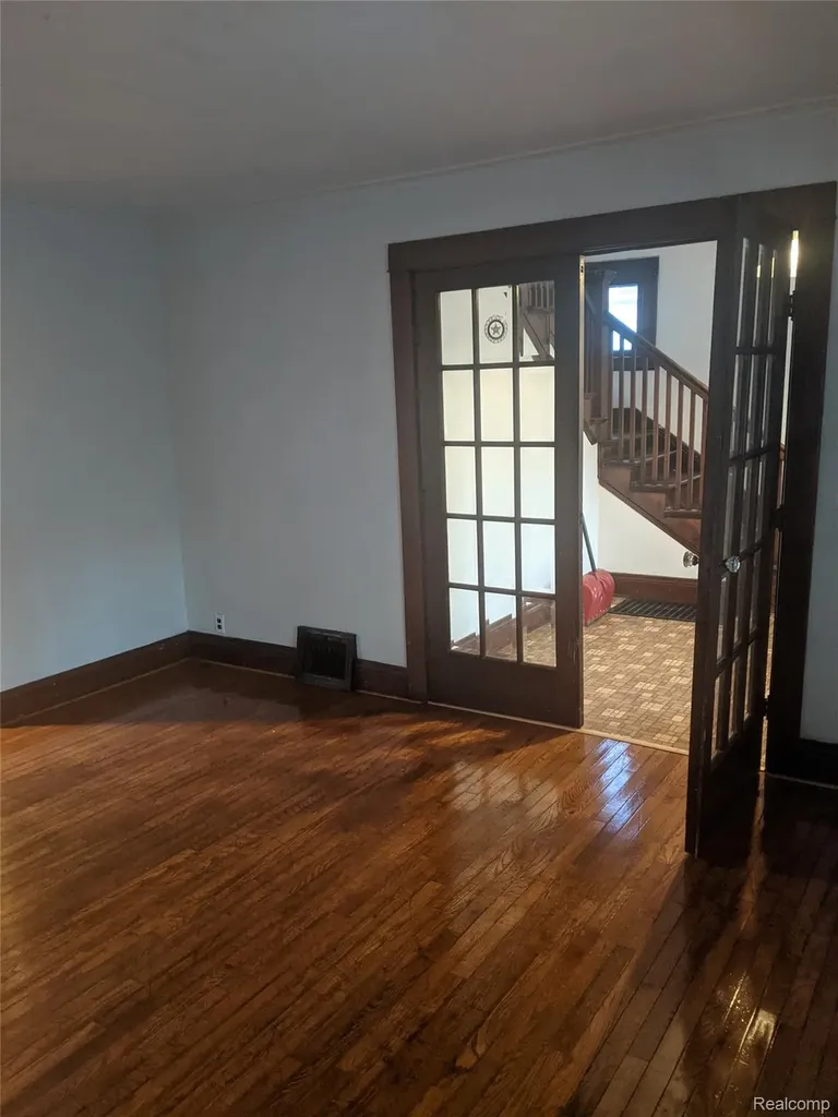 2333 Benjamin Street Saginaw City MI 48602