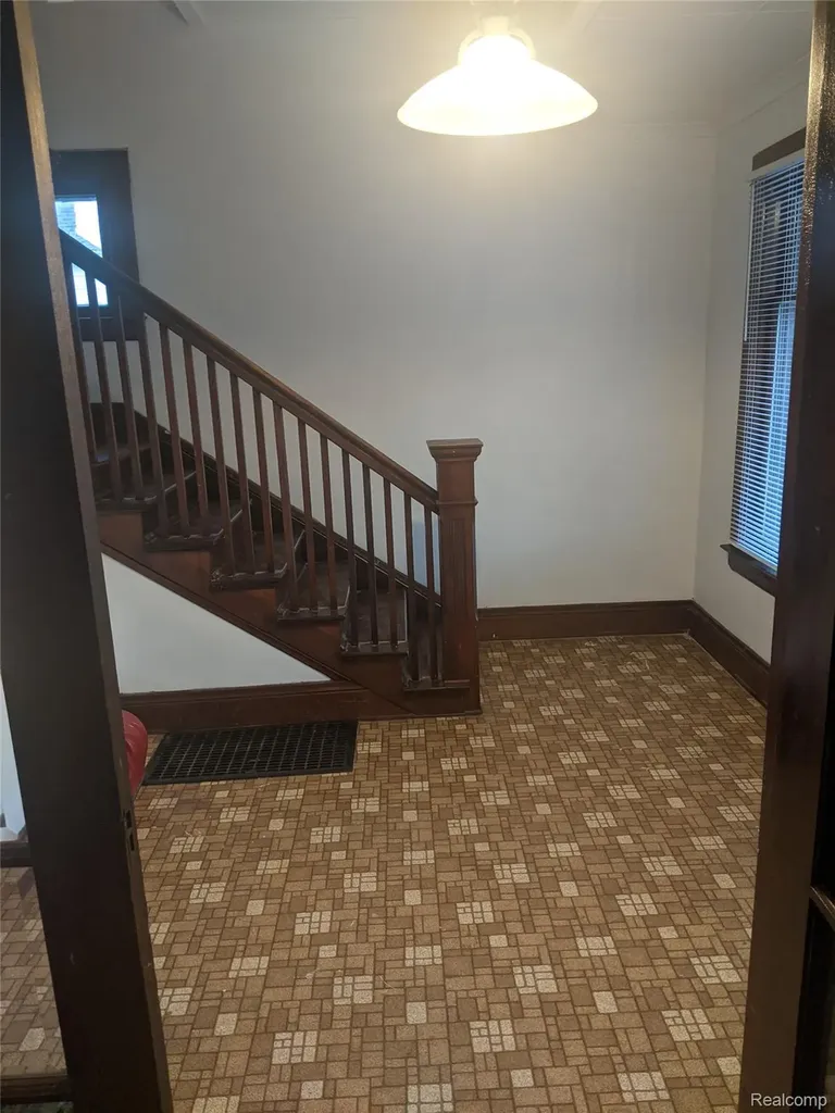 2333 Benjamin Street Saginaw City MI 48602