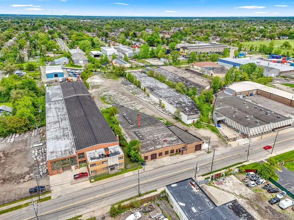 12950 Lyndon Street Detroit City MI 48227