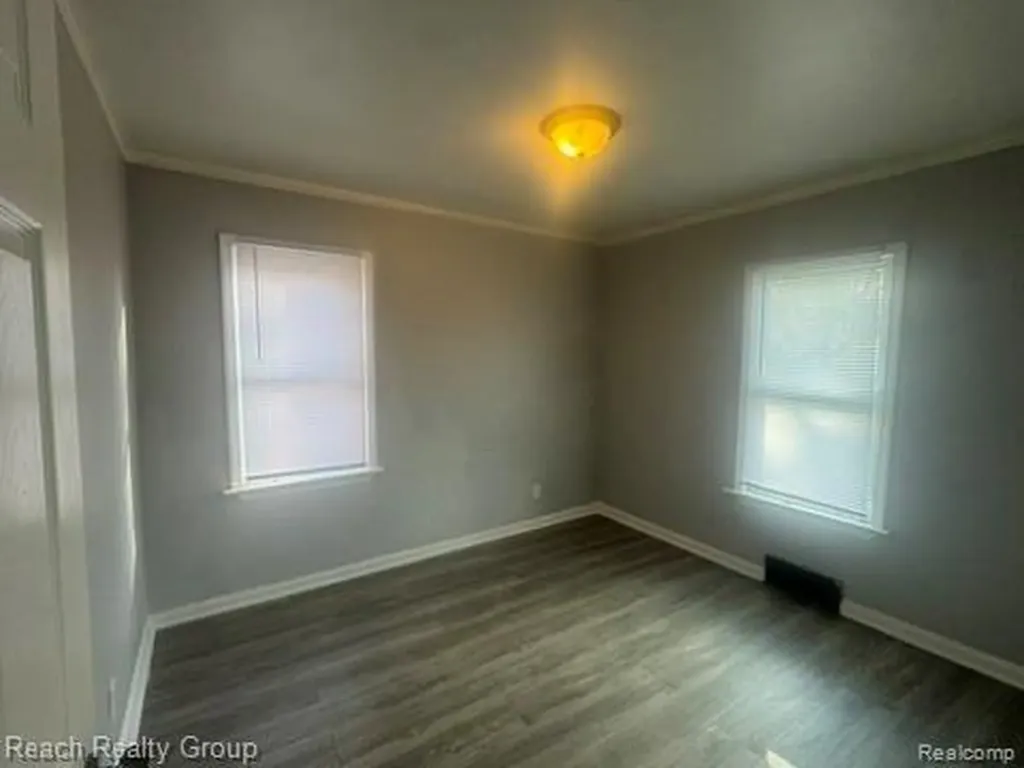 18110 Harlow Street Detroit City MI 48235