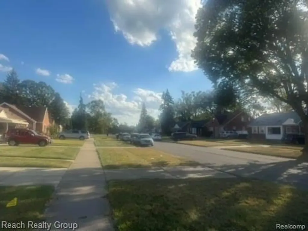 18110 Harlow Street Detroit City MI 48235