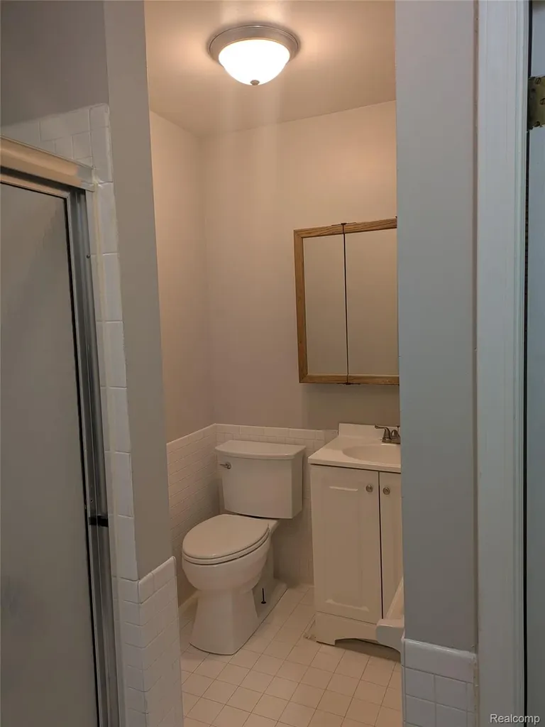 1939 Laurel Oak Dr Laurel Oak Drive Flint City MI 48507