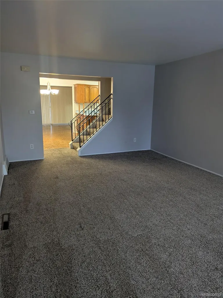 1939 Laurel Oak Dr Laurel Oak Drive Flint City MI 48507