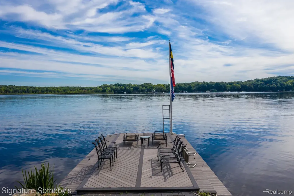 14625 Edgewater Drive Lyndon Township MI 48137