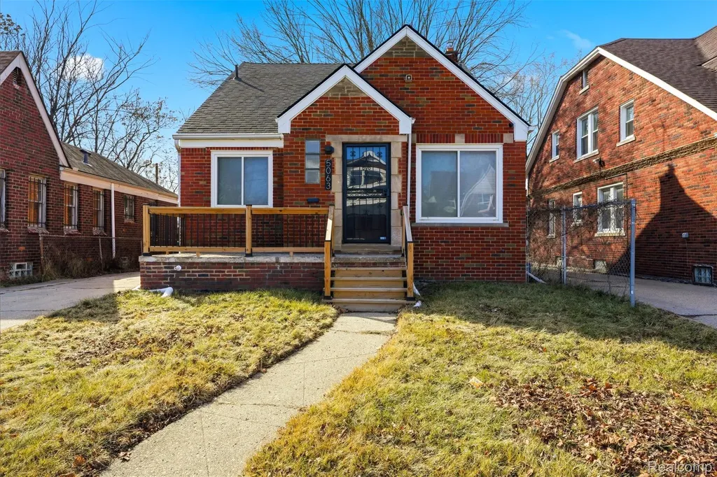 5063 Chalmers Street Detroit City MI 48213