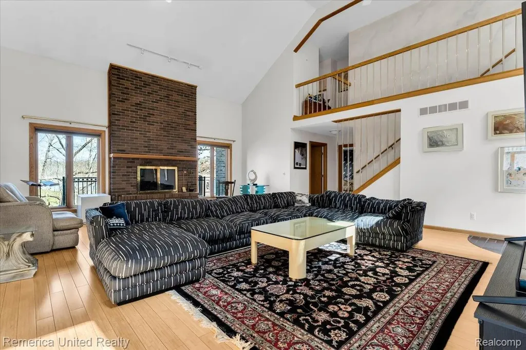 2457 Spring Lake Lane Brighton Township MI 48114