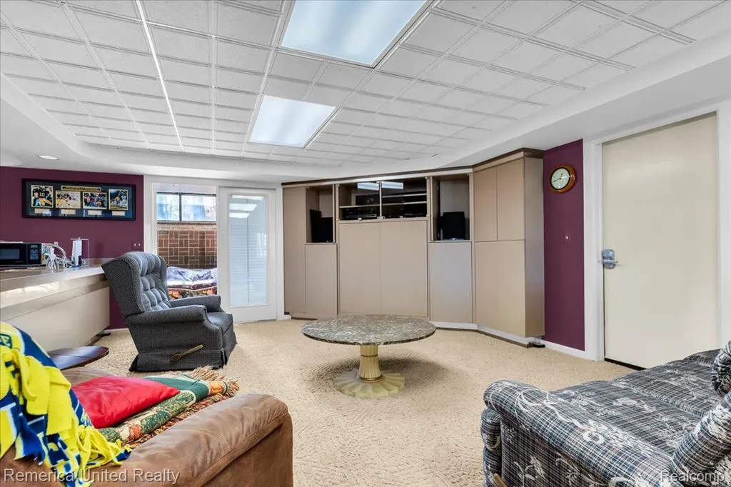 2457 Spring Lake Lane Brighton Township MI 48114