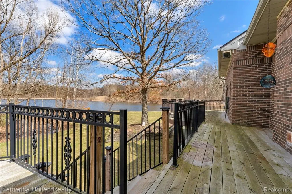 2457 Spring Lake Lane Brighton Township MI 48114