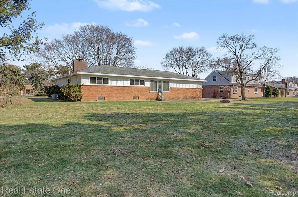 5388 Daniel Drive Brighton Township MI 48114
