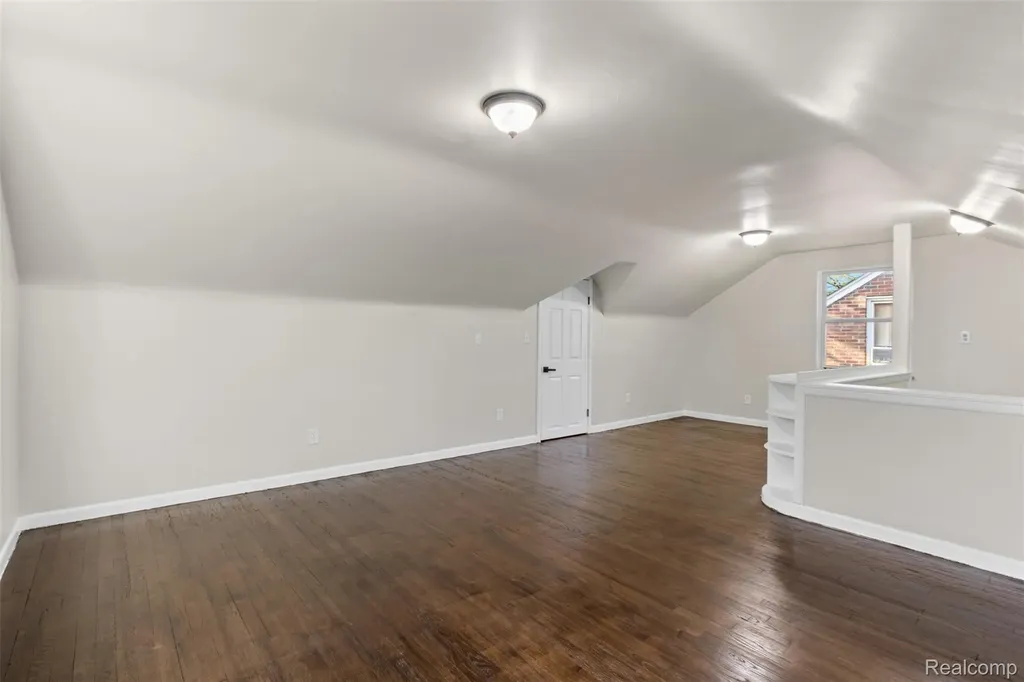 16166 Lauder Street Detroit City MI 48235