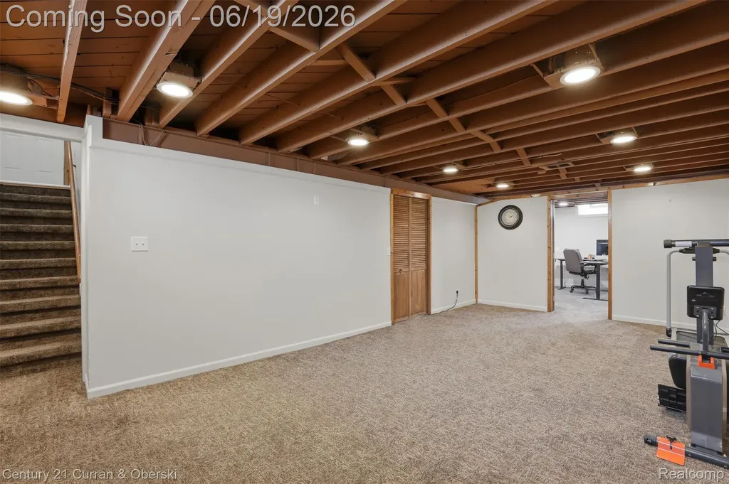 24605 Eton Avenue Dearborn Heights City MI 48125