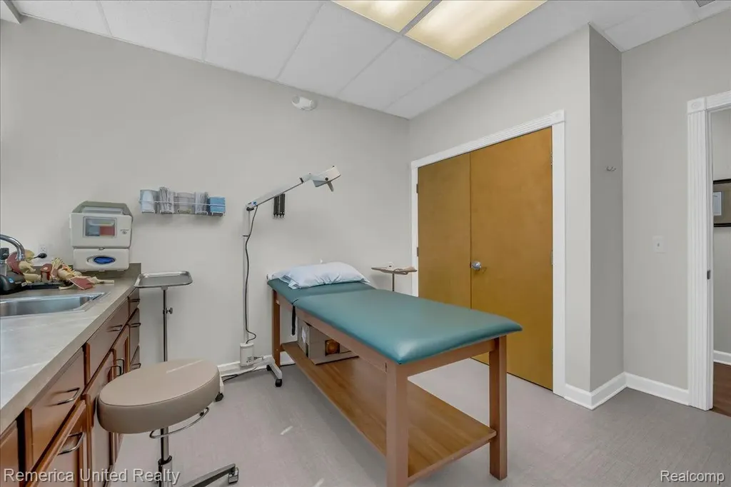 1050 Corporate Office Drive Milford Village MI 48381