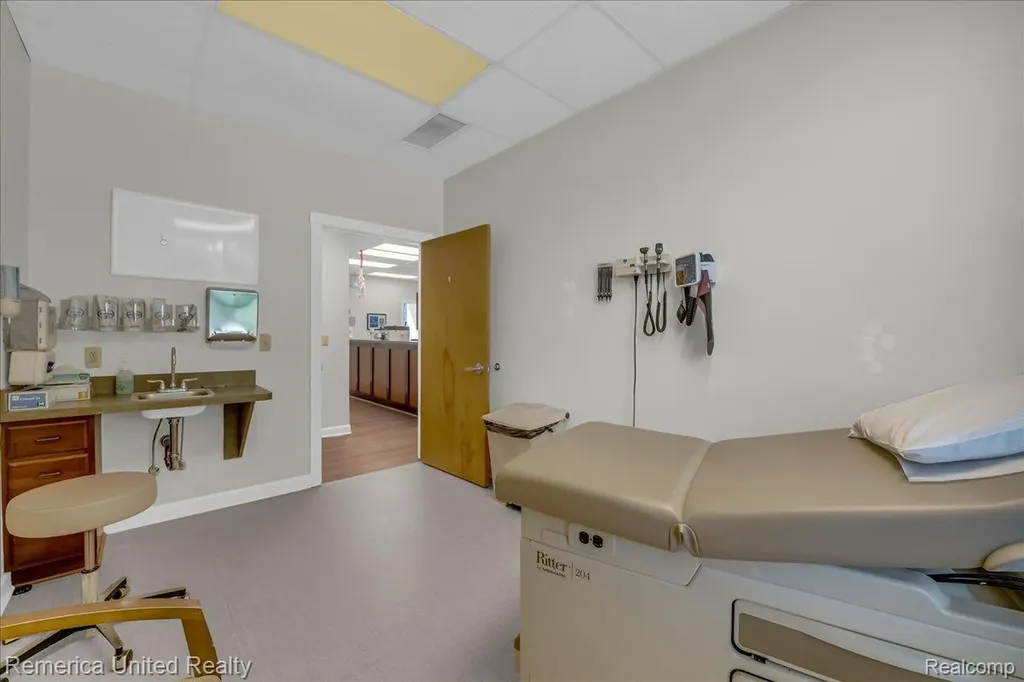 1050 Corporate Office Drive Milford Village MI 48381