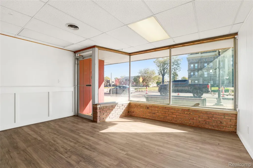 227 N Shiawassee Street W Corunna City MI 48817