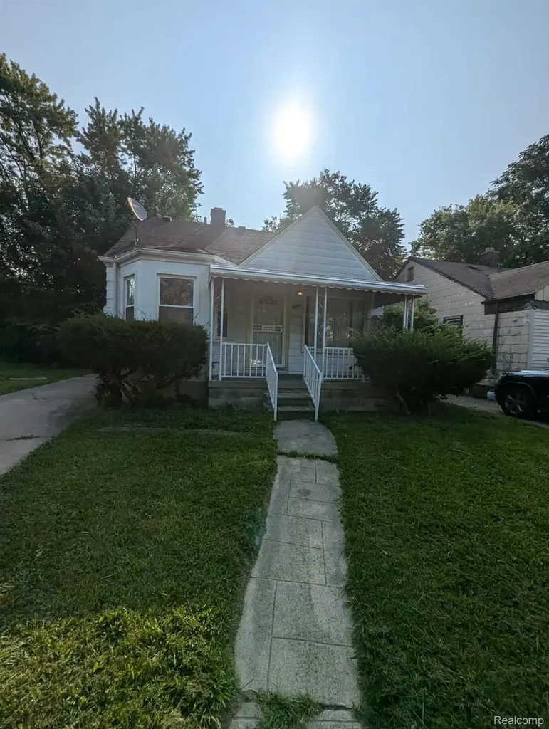 18974 Westmoreland Road Detroit City MI 48219