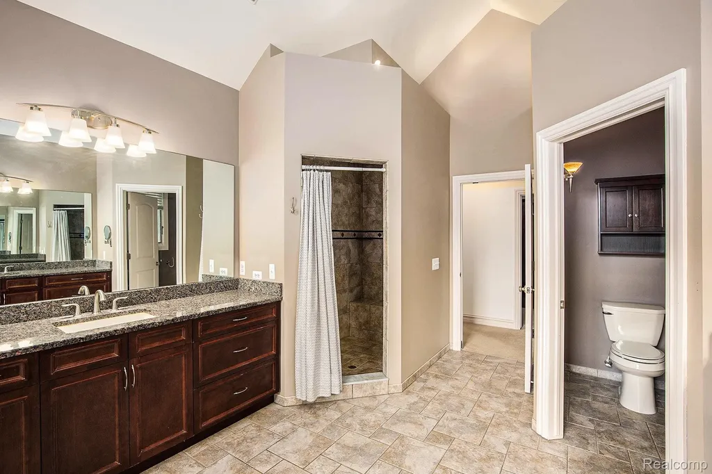 8670 Country Manor Drive Bruce Township MI 48065