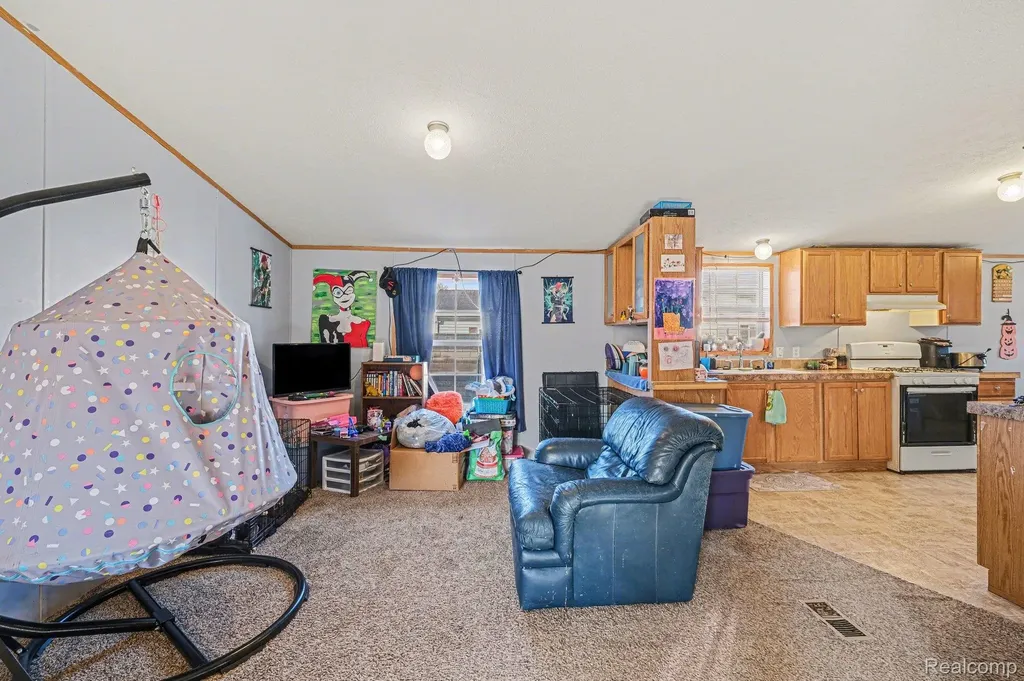 2055 Cedar Circle Vienna Charter Township MI 48420