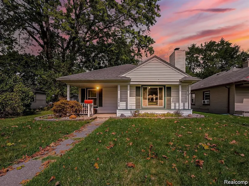 24628 Carlysle Street W Dearborn City MI 48124