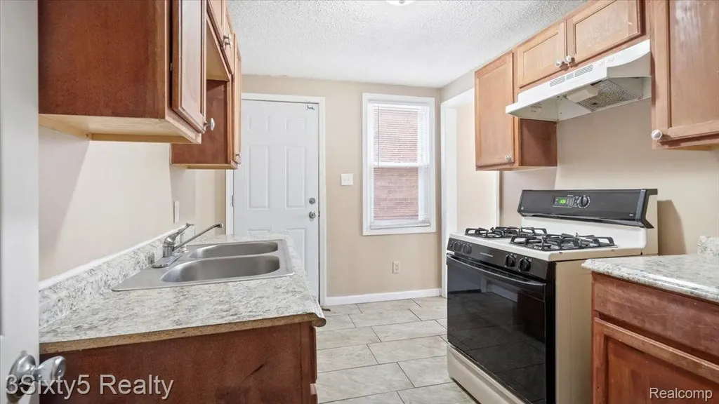 9 Myrtle Street River Rouge City MI 48218