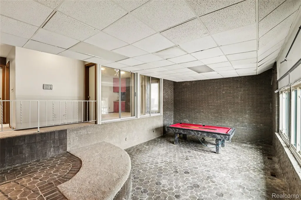 13490 Lakebrook Drive Tyrone Township MI 48430