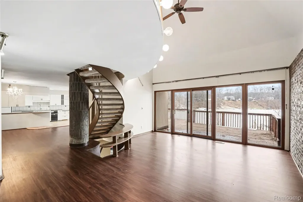 13490 Lakebrook Drive Tyrone Township MI 48430