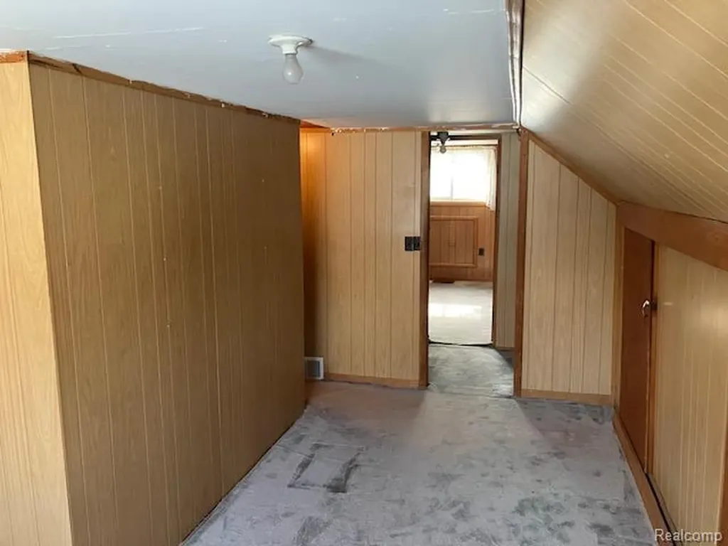 52 Carrington Street Harbor Beach City MI 48441