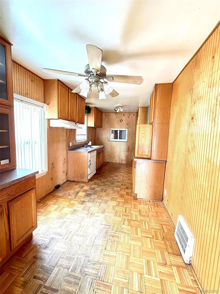 12674 Mettetal Street Detroit City MI 48227