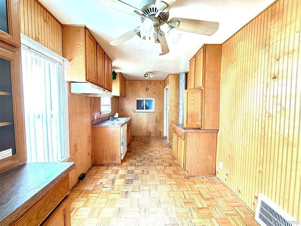 12674 Mettetal Street Detroit City MI 48227