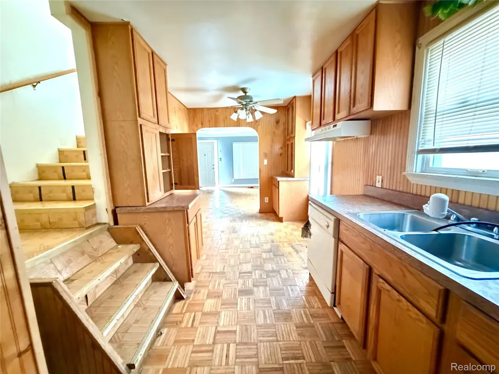 12674 Mettetal Street Detroit City MI 48227