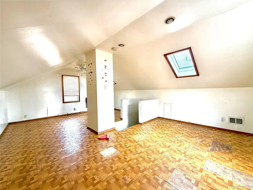 12674 Mettetal Street Detroit City MI 48227