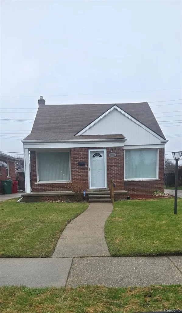 17076 Stricker Avenue Eastpointe City MI 48021