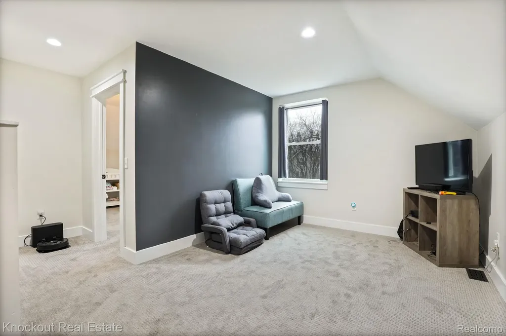 140 W Jefferson Street Frankenmuth City MI 48734