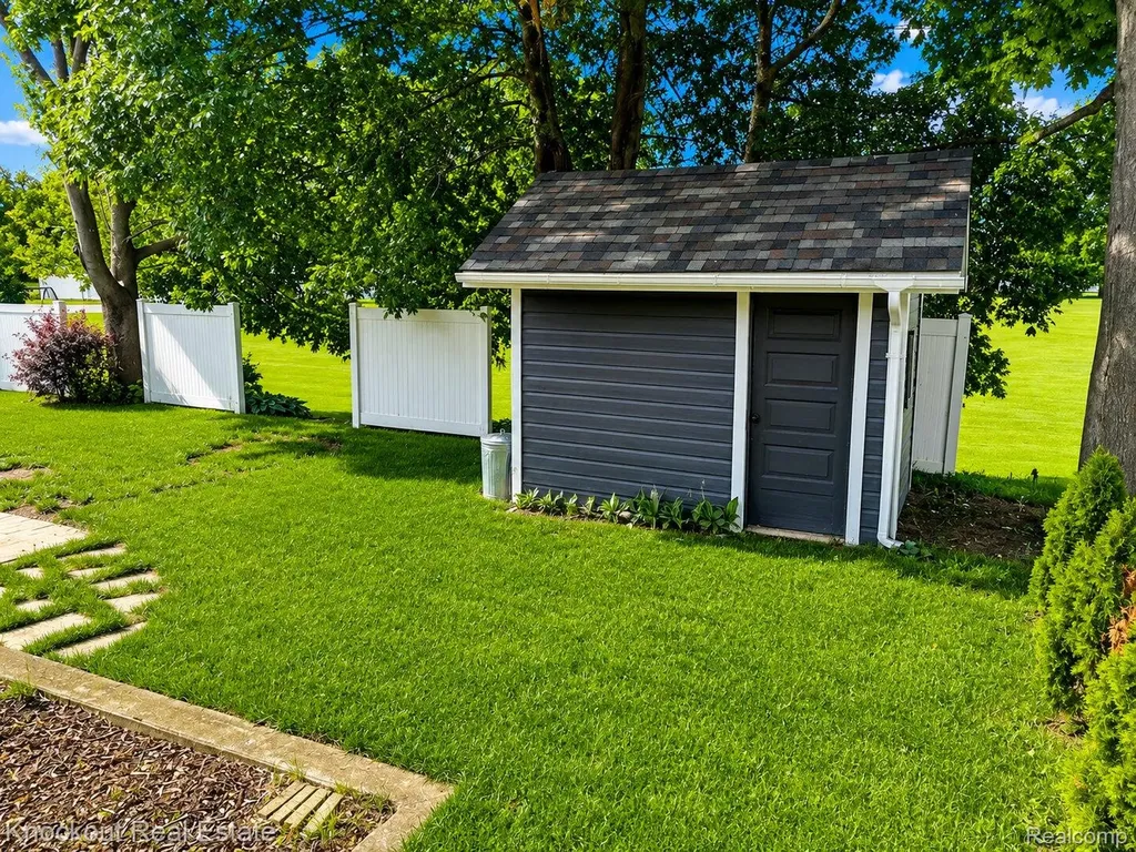 140 W Jefferson Street Frankenmuth City MI 48734