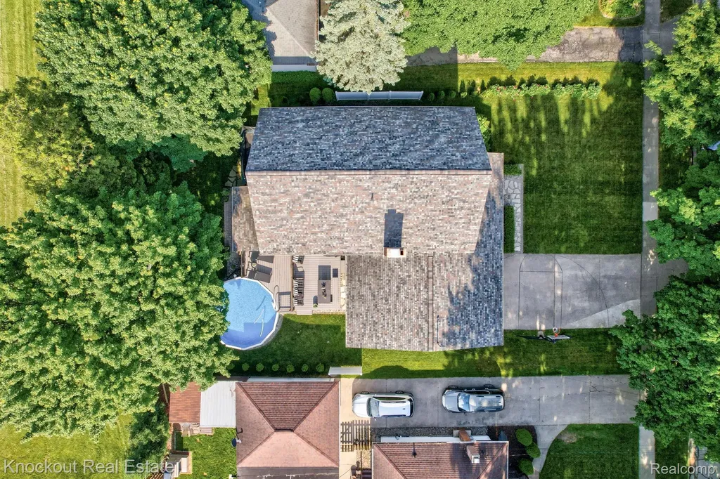 140 W Jefferson Street Frankenmuth City MI 48734