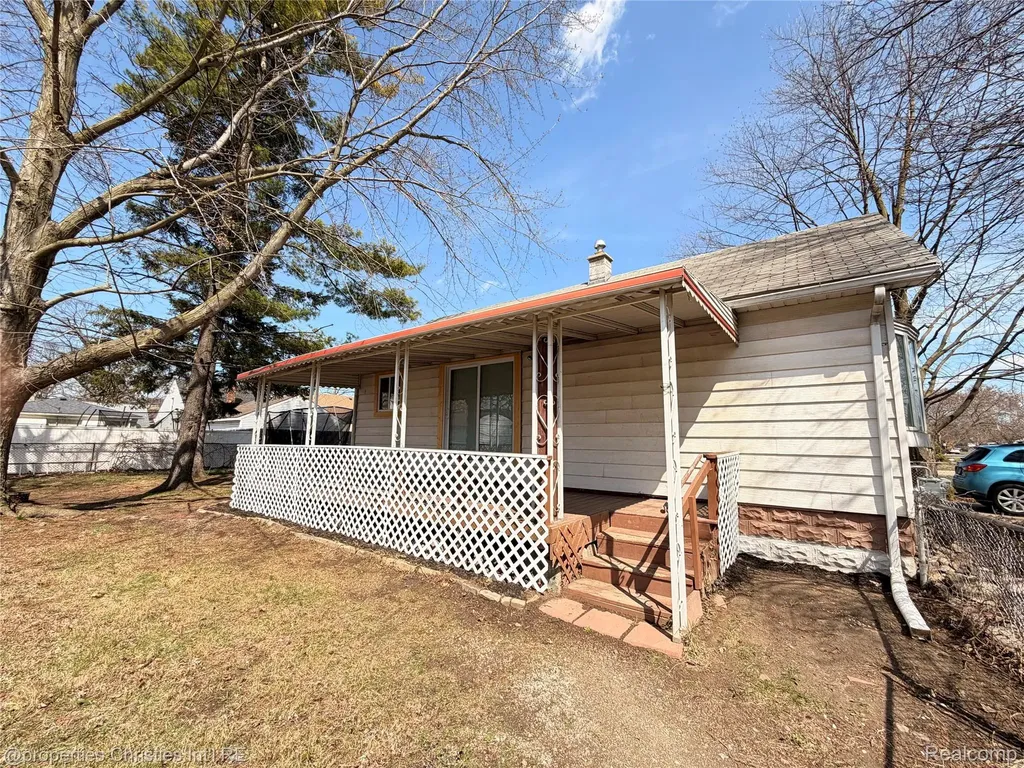 17913 Hanna Street Melvindale City MI 48122