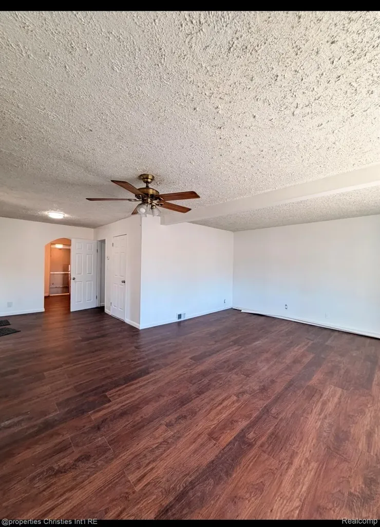 17913 Hanna Street Melvindale City MI 48122