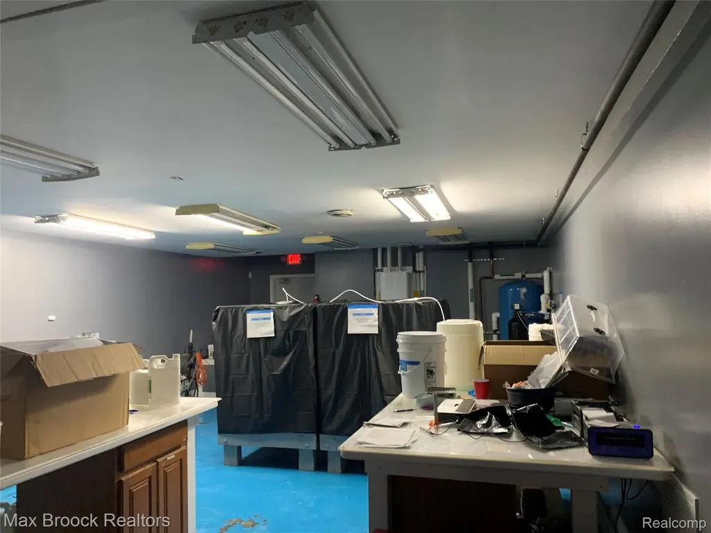 9313 N Dort Highway Thetford Township MI 48458