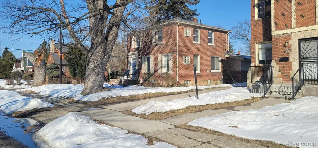 16200 Braile Street Detroit City MI 48219