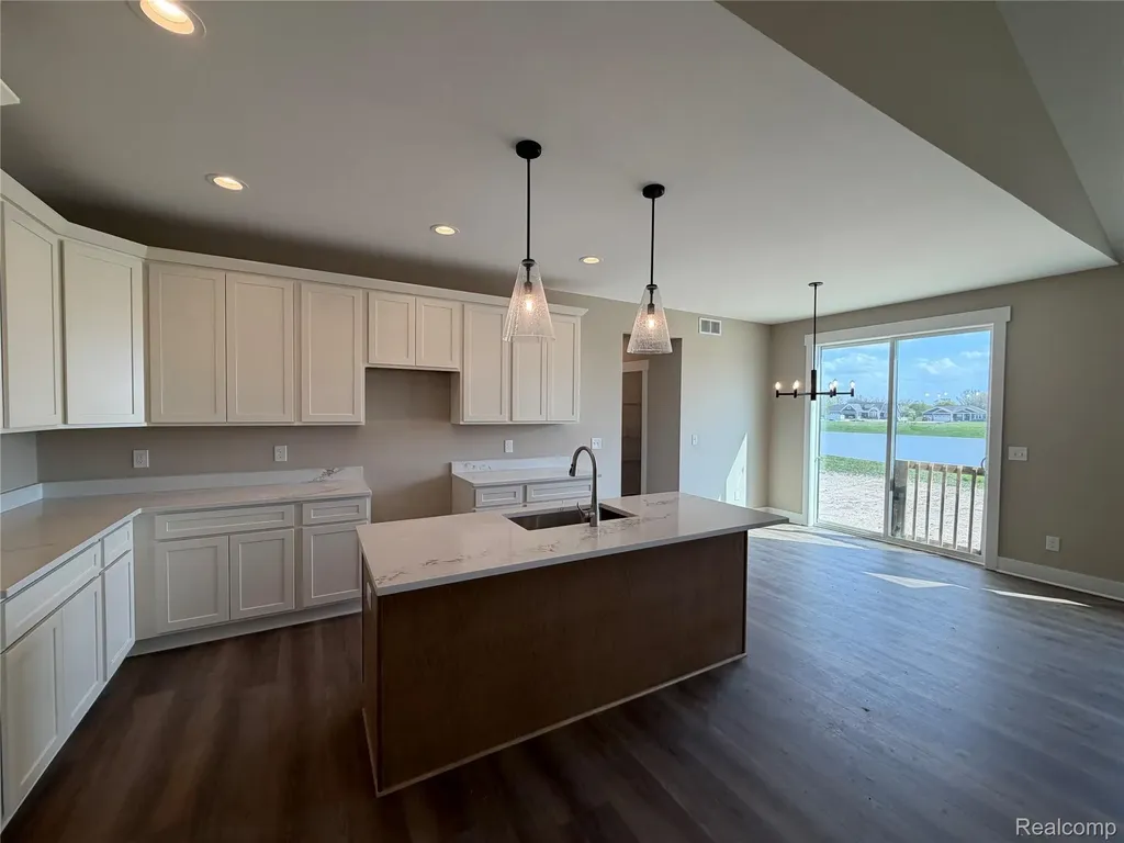 5381 Championship Drive Fenton Charter Township MI 48451