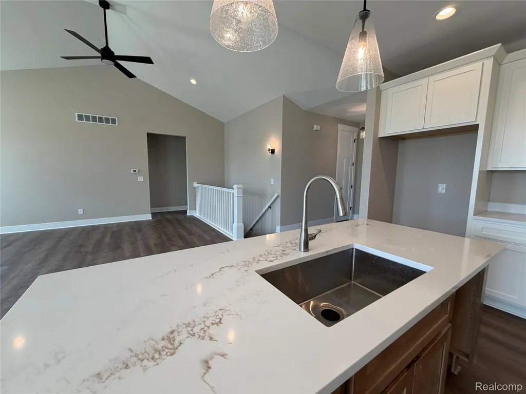 5381 Championship Drive Fenton Charter Township MI 48451