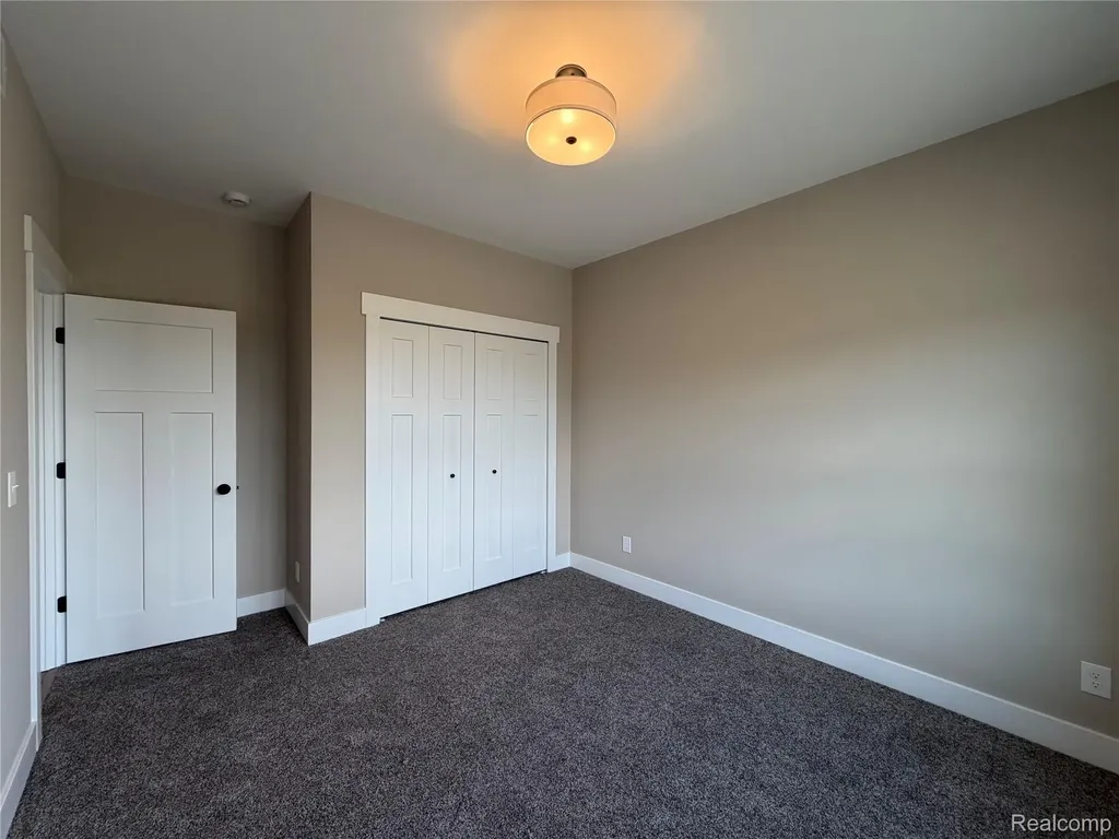 5381 Championship Drive Fenton Charter Township MI 48451