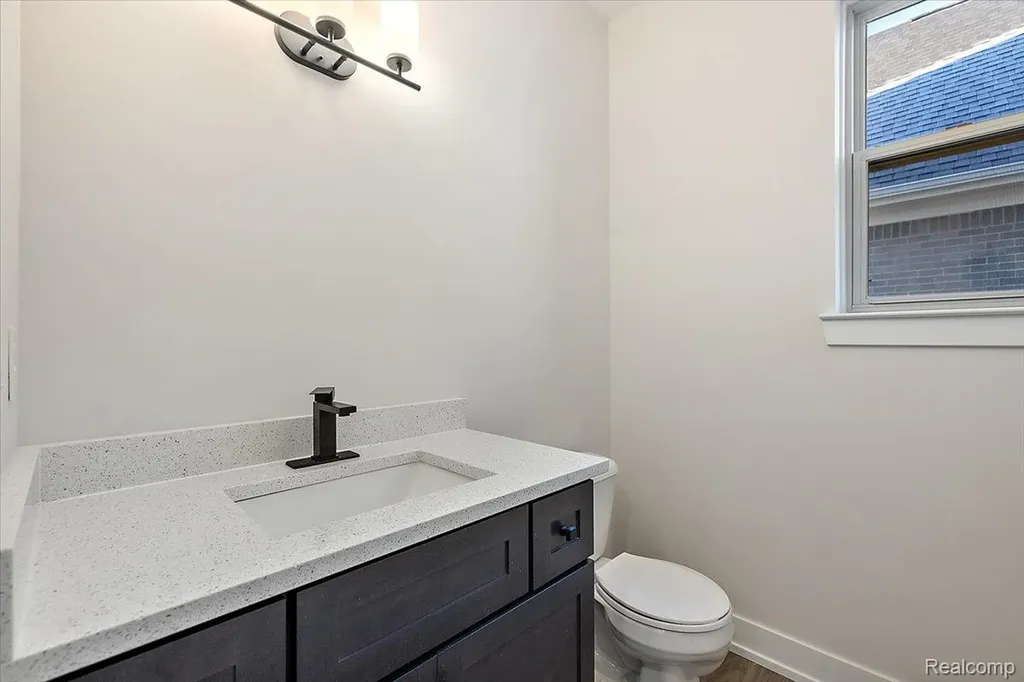 42435 Magnolia Drive Sterling Heights City MI 48314
