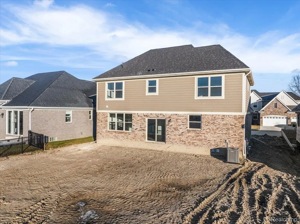 42435 Magnolia Drive Sterling Heights City MI 48314