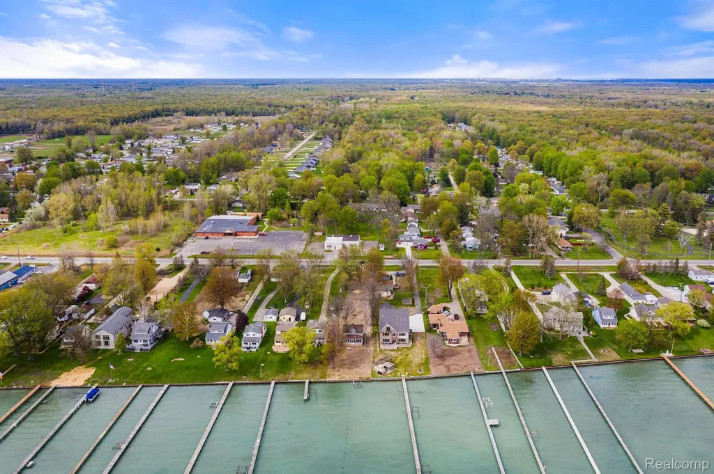 00 Taft Clay Township MI 48001
